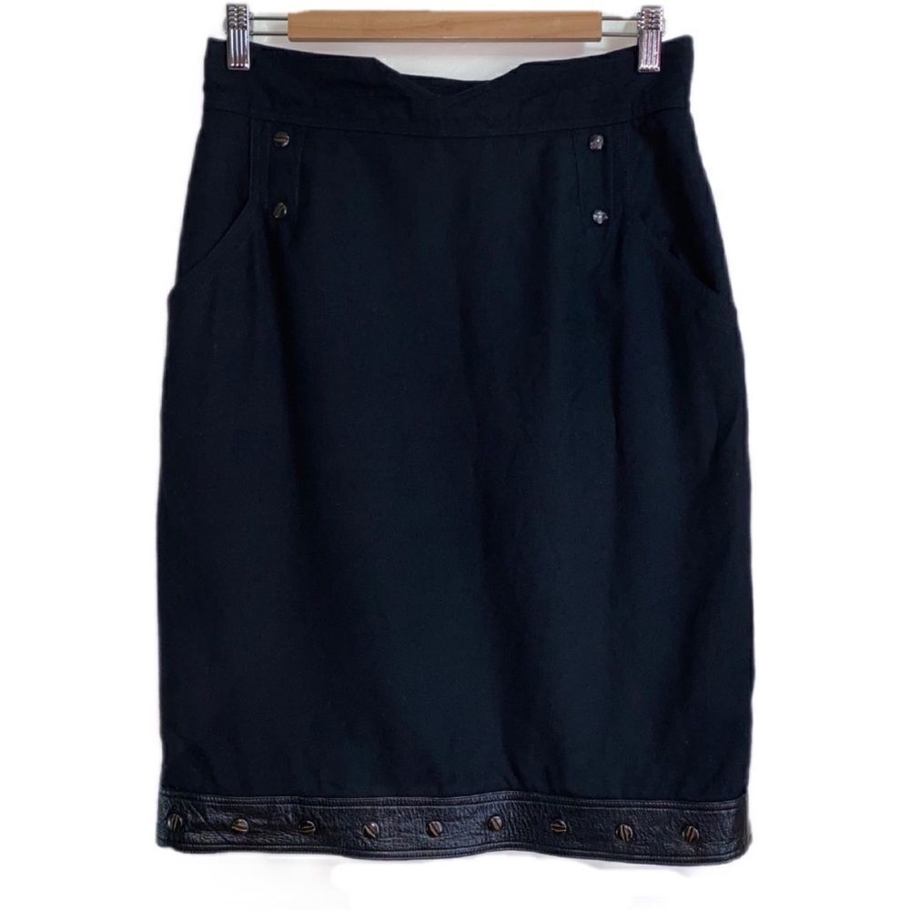 Vintage Y2K Classic Leather Patches & Studded Straigt Skirt Size Small